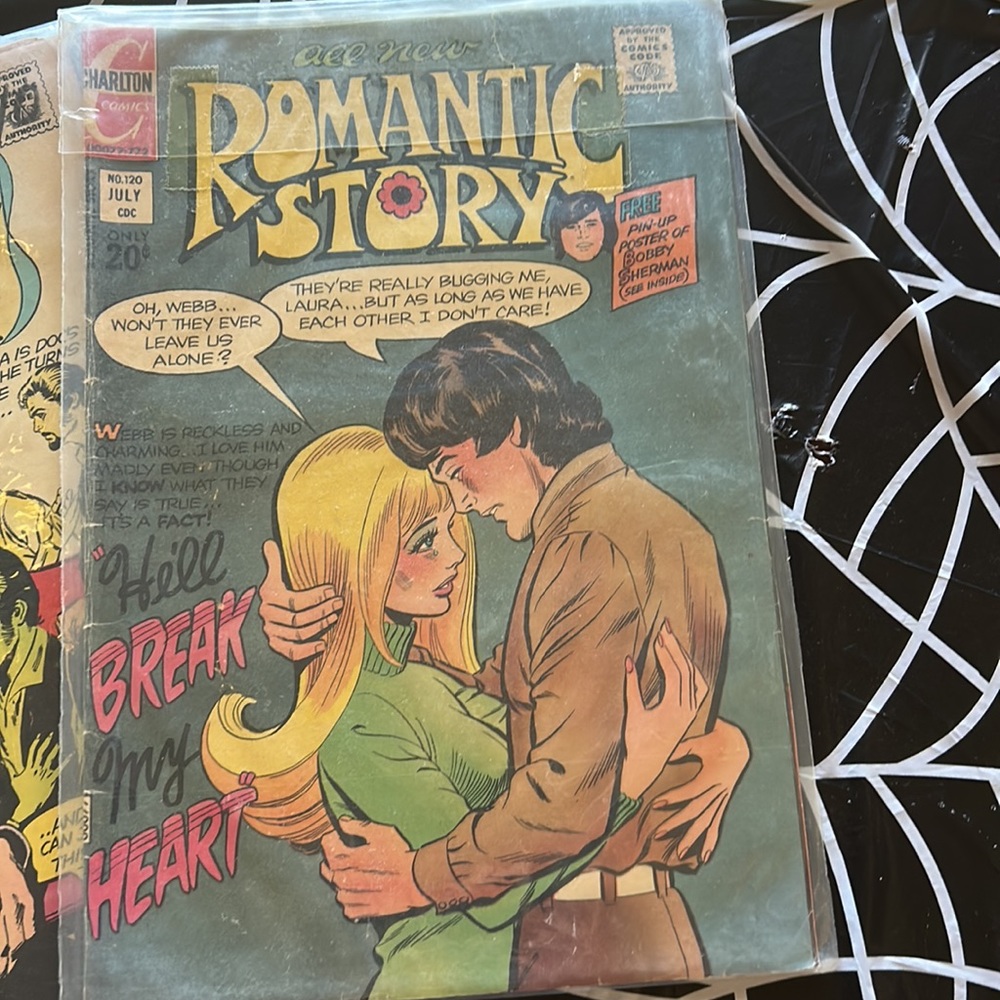 Lot of 12 Vintage Comic Books - Picture 6 of 14